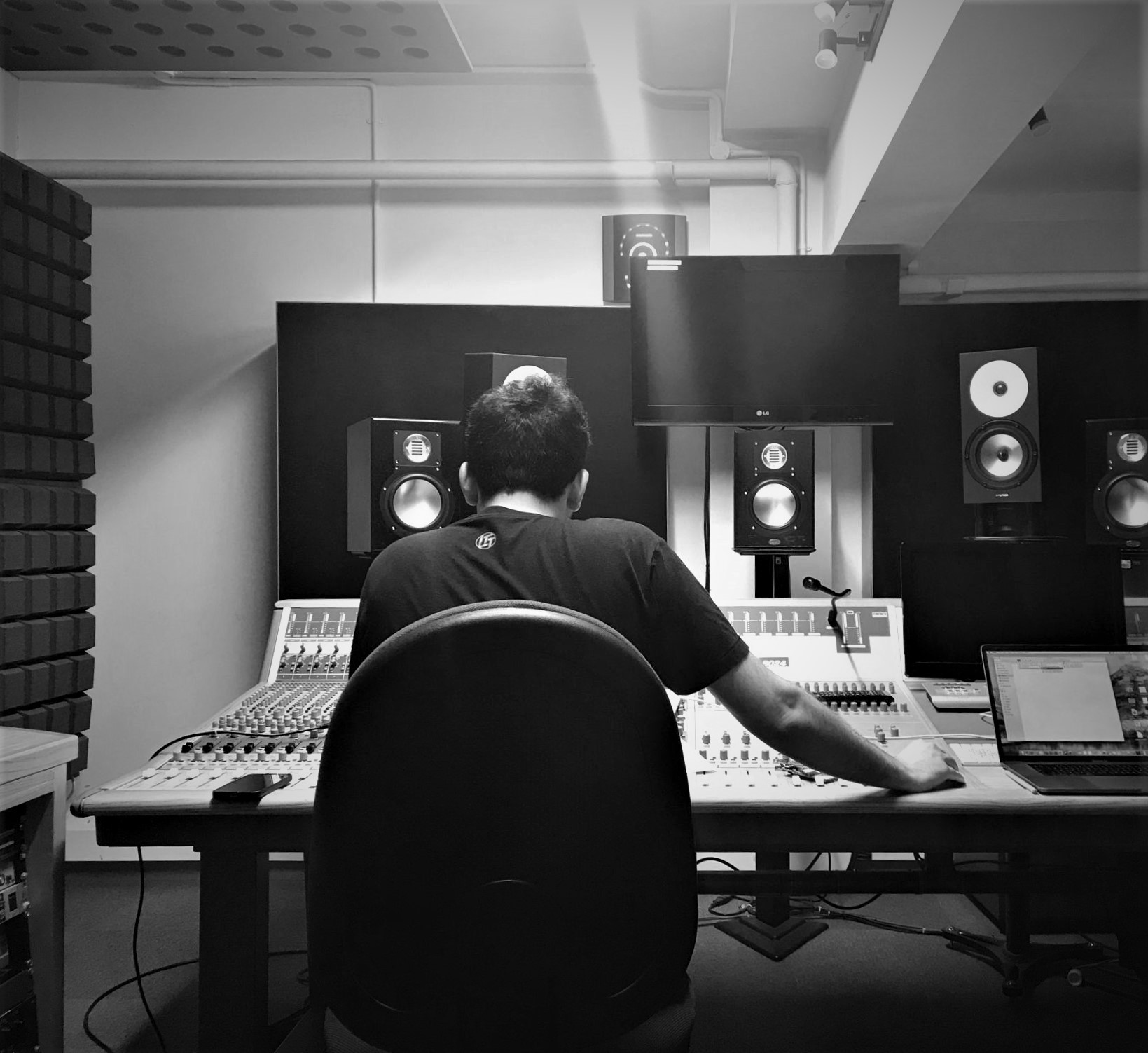 Anastasios Antoniou in the studio